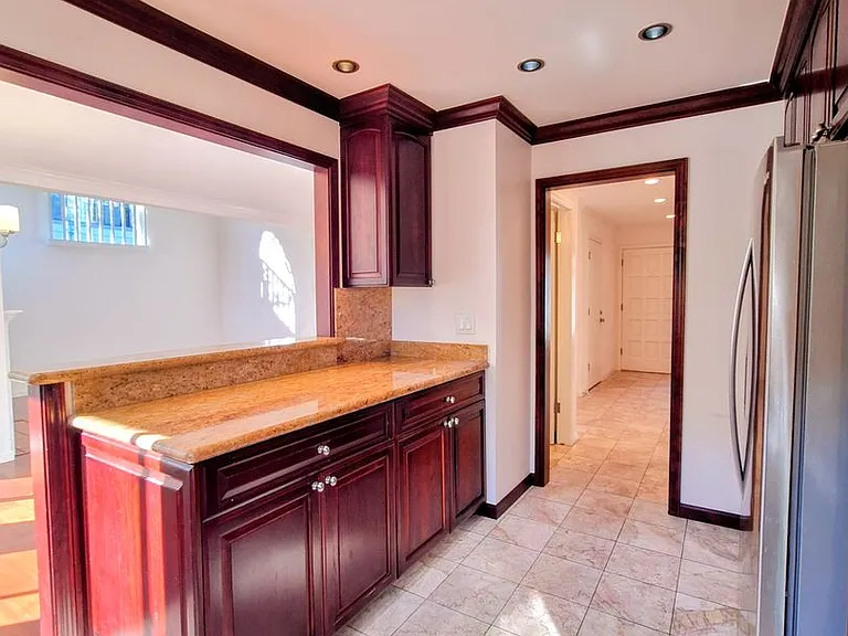 1206 Sierra Village Way — Photo 15