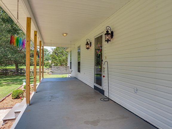 4th image of 157 Greer Dr