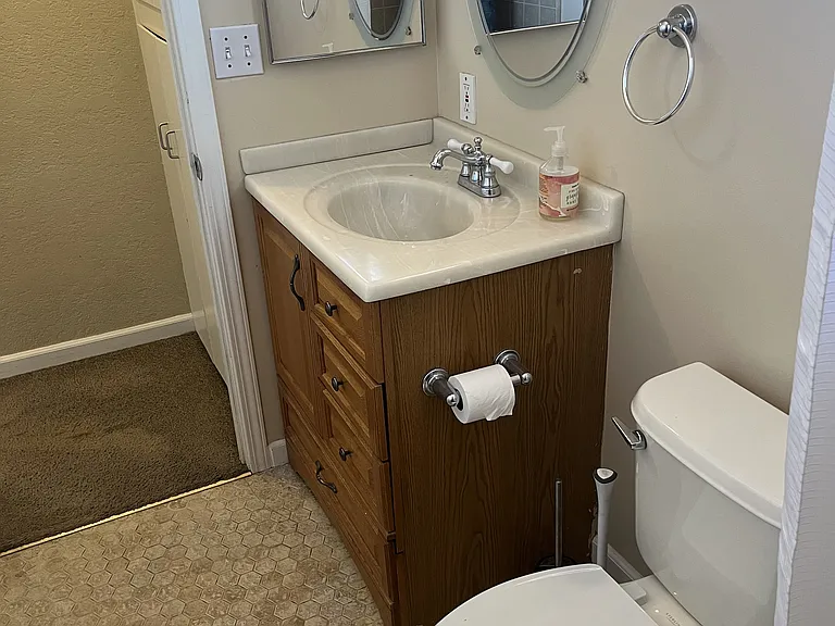 420 Vassar St #5 — Photo 20