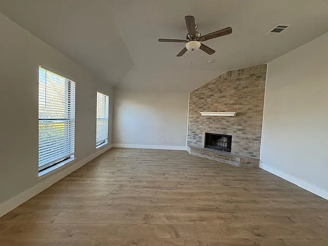 Building Photo - 1507 Lantana Dr