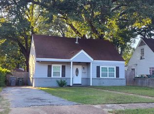 1301 Foxcroft St, Memphis, TN 38111