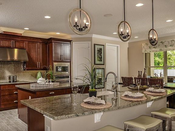 3rd image of 1564 Myrtle Oaks Trl