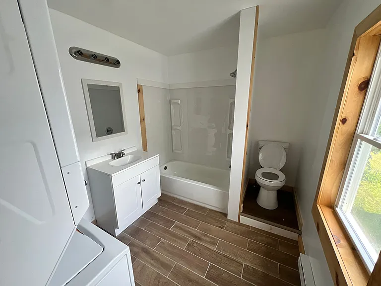 706 Penn St #1 — Photo 4