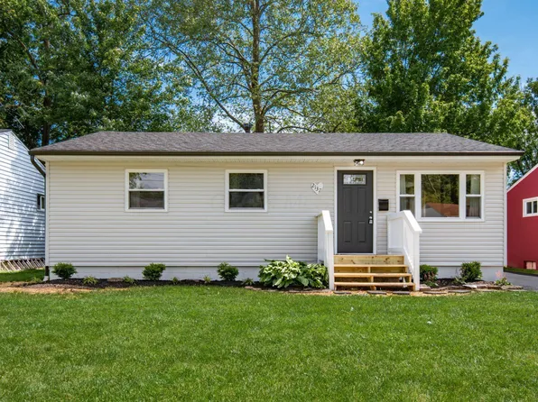 2137 Ward Rd, Columbus, OH 43224