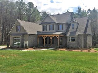 1880 Woodstock Rd, Clemmons, NC 27012