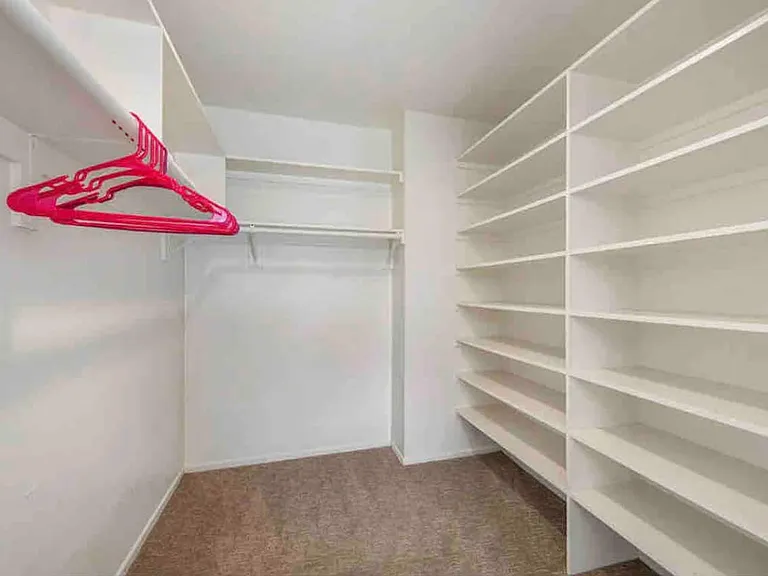 3824 Malibu Country Dr — Photo 11