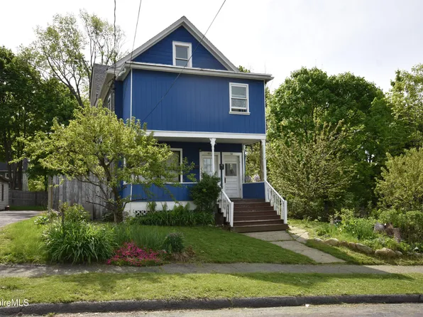 58-60 Curtis Ter, Pittsfield, MA 01201