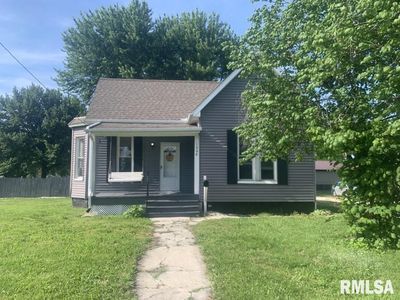 1006 E Lafayette Ave, Jacksonville, IL, 62650