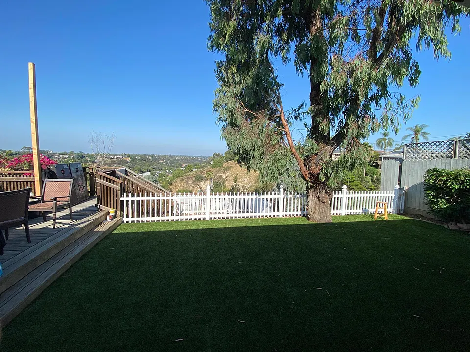 5615 Dorothy Way