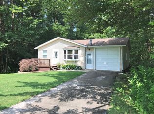 4449 Gore Rd, Conneaut, OH 44030