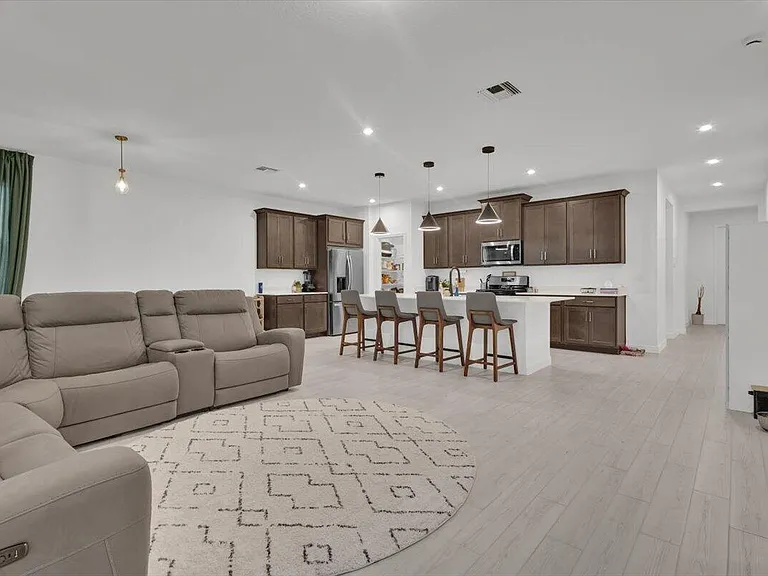 14391 SW Skye Dr — Photo 19
