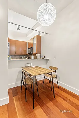 Rented by Triplemint | media 12