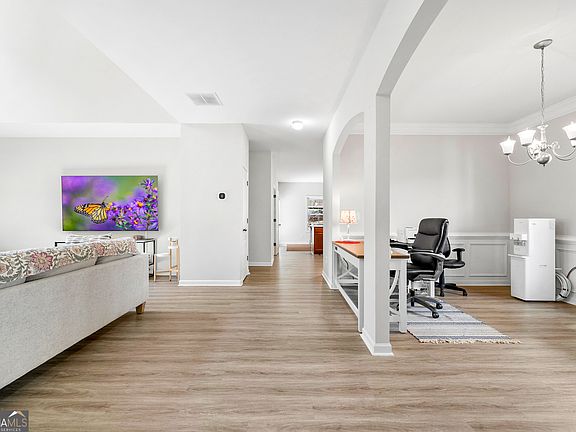 5th image of 3402 Rustic Trail Ln