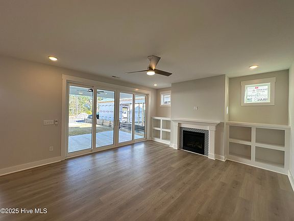 4th image of 3825 Mason Port Drive #100