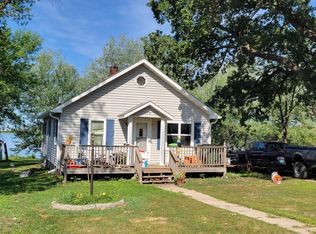 338 Central Ave S, Elbow Lake, MN 56531
