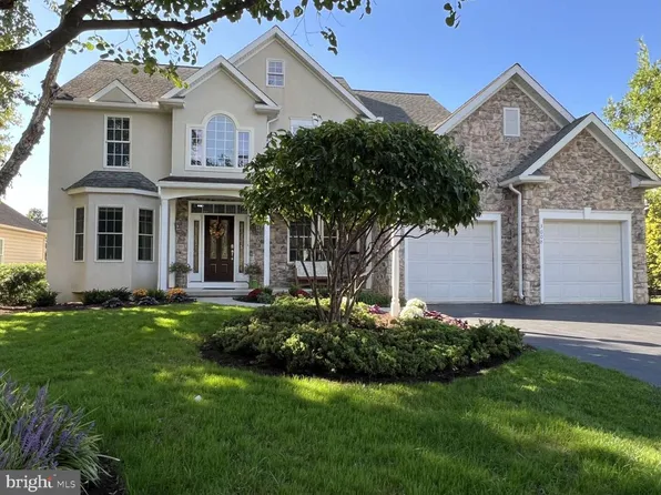 3008 Weaver Rd, Lititz, PA 17543