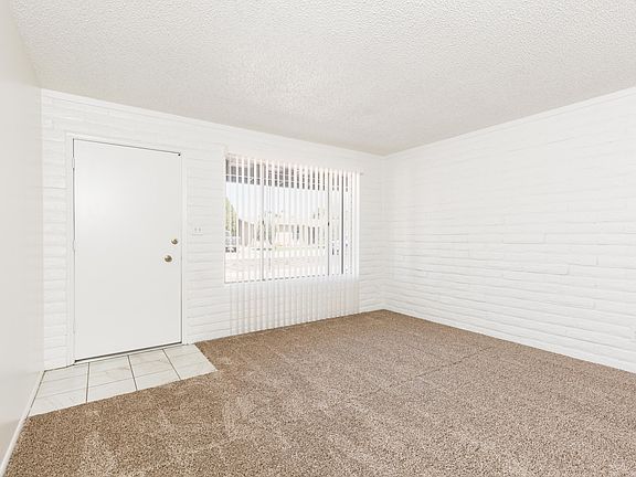 5th image of 3245 W Sahuaro Dr