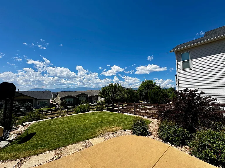 4553 Hanging Lake Cir — Photo 23
