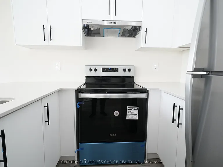 1695 Dersan St #302 — Photo 16