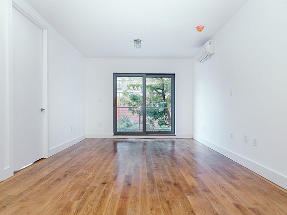 4th image of 876 Bergen St #6D