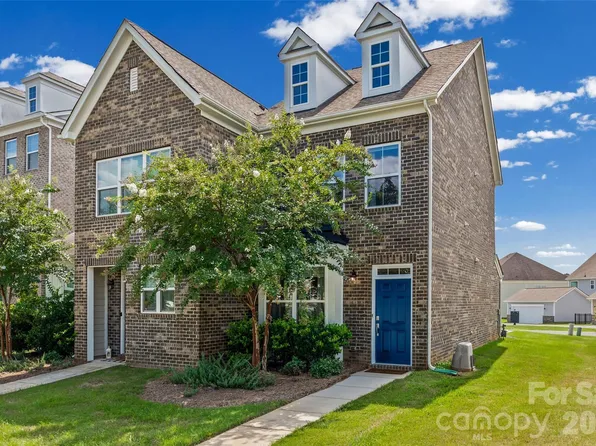 11451 Red Rust Ln, Charlotte, NC 28277