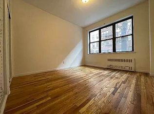 333 E 90th St APT 1D, New York, NY 10128