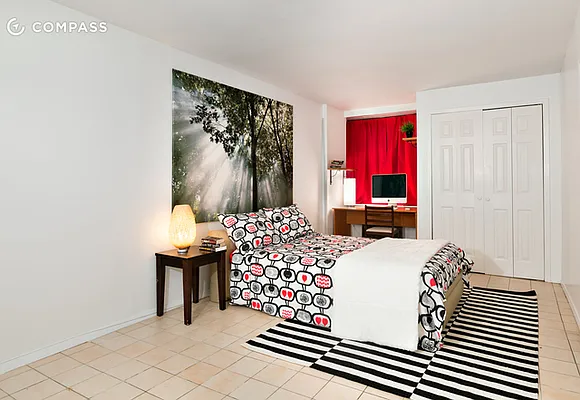 Sold by Compass | media 3
