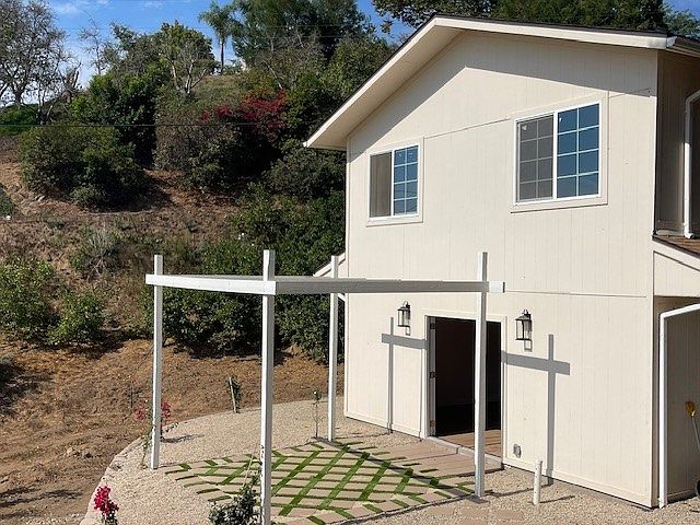 1st image of 30161 Disney Ln