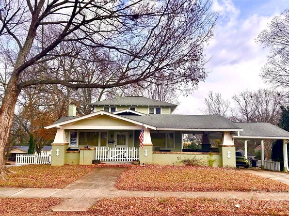 130 Wiley Ave, Salisbury, NC 28144