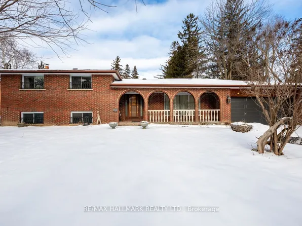 68 Fergalea Ave, Toronto, ON M1E 3L6