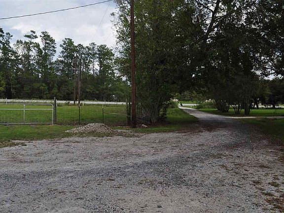 2nd image of 10265 Highway 62 N