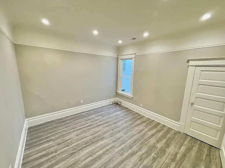 2554 Bryant St #2554 — Photo 25