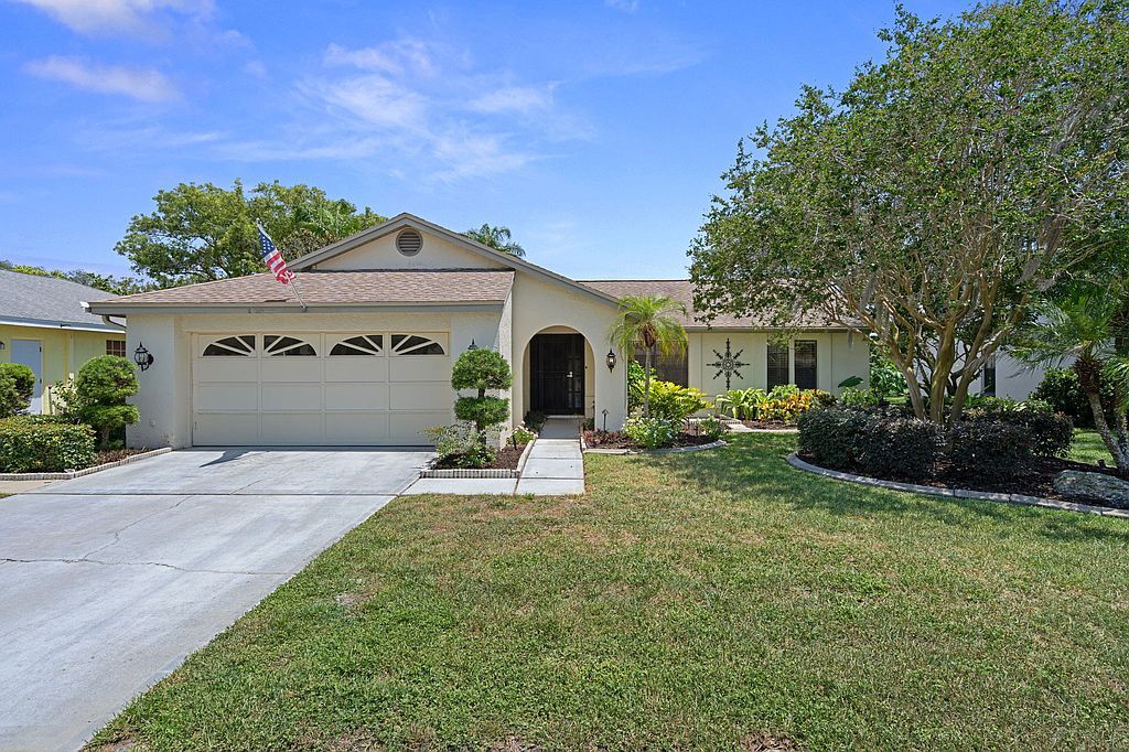 2912 Windridge Dr - Property Image