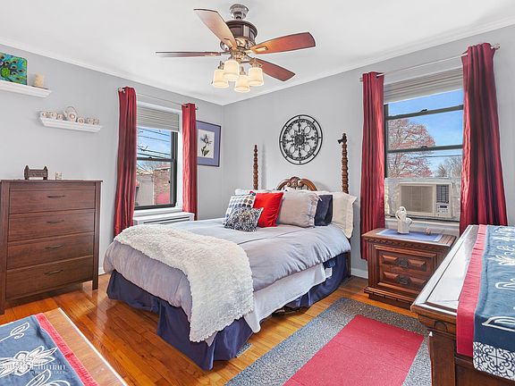 5th image of 22-25 75th St APT A1