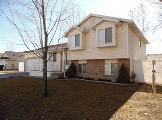 2617 W 1500 N, Clinton, UT 84015