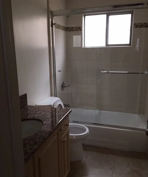 Corteen Place Apartments — Photo 15