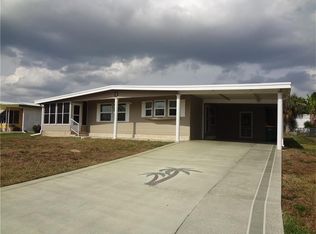 1328 Nassau Cir, Tavares, FL 32778