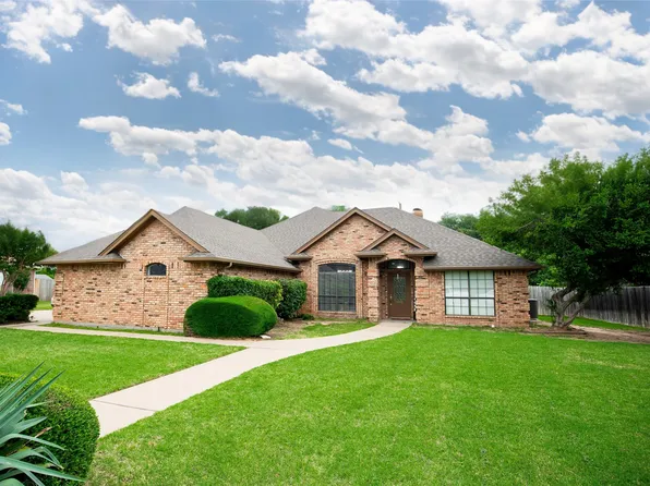 1503 Starlight Ct, Granbury, TX 76048