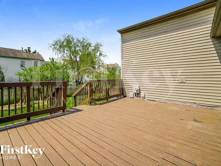 5673 Larksdale Dr — Photo 13