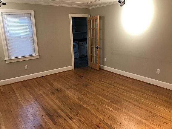 2nd image of 825 North Dr