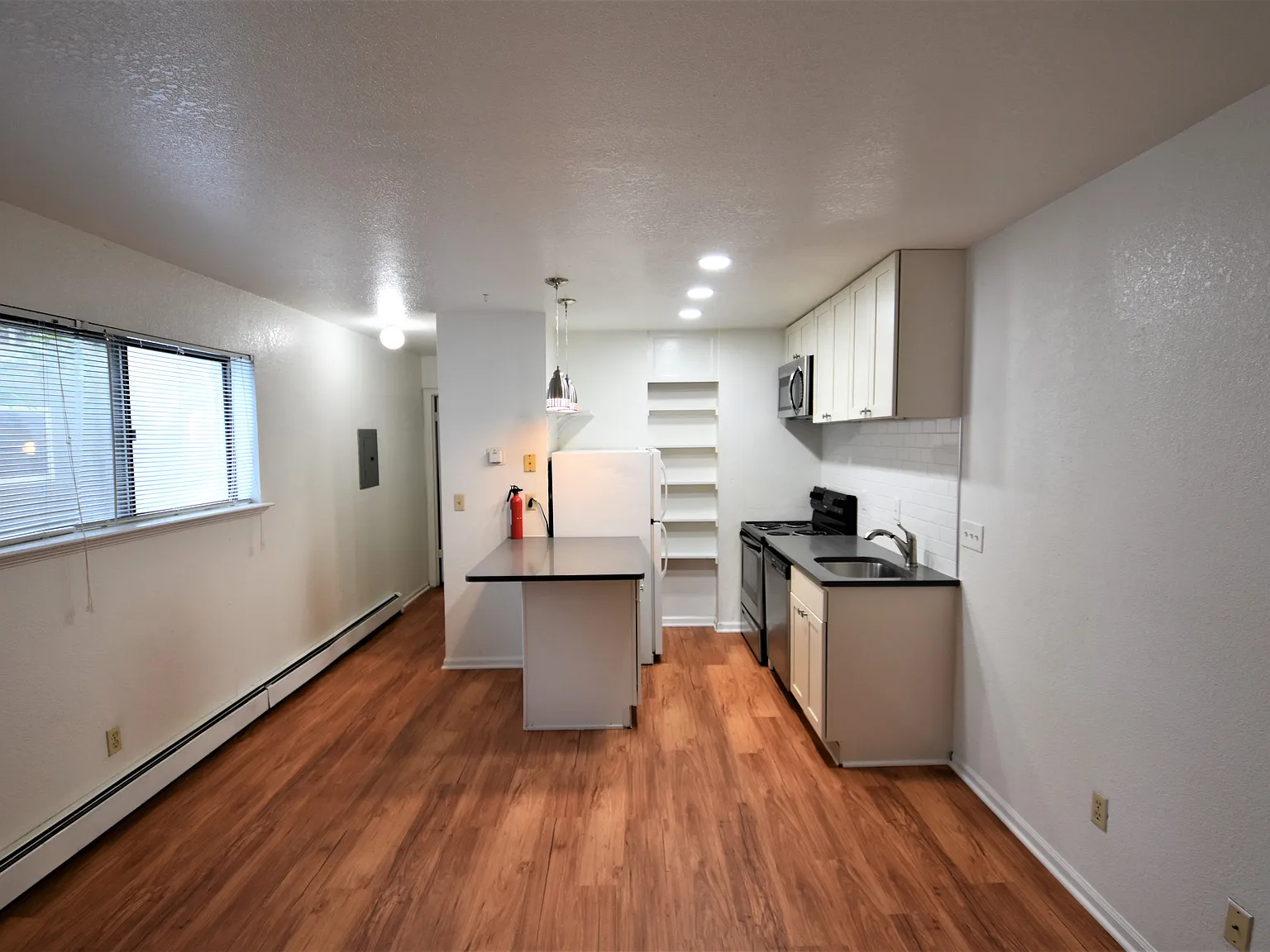 1 bed, 500 sqft, $1,395 — Photo 4