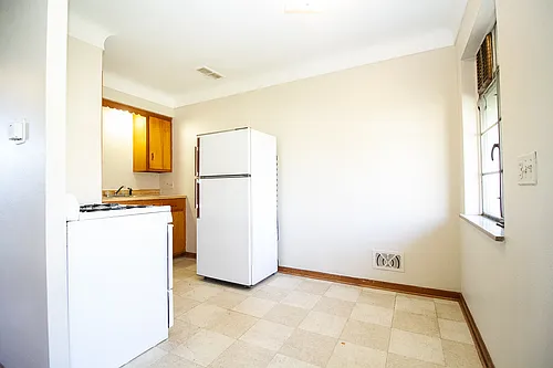 2841 Terrace Downs St #33 — Photo 8