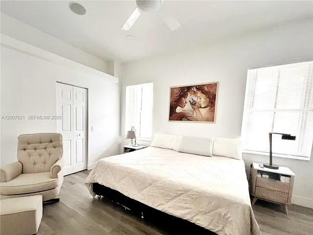 1901 Cedar Ct — Photo 3