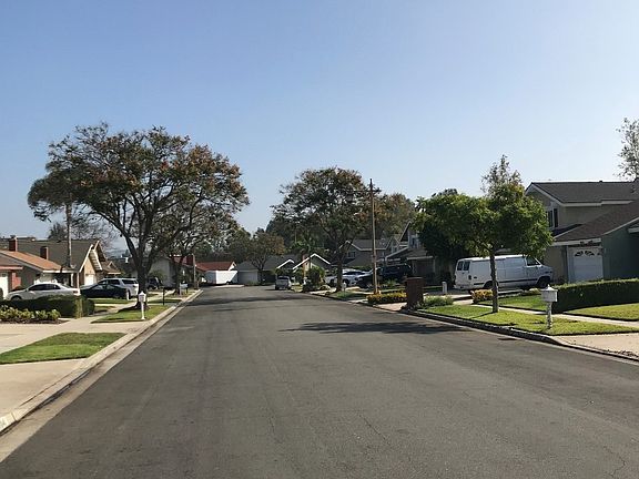 5th image of 6041 E Calle Cedro