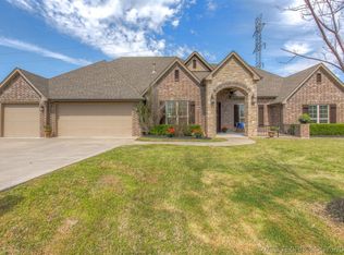 14246 N 61st East Ave, Collinsville, OK 74021