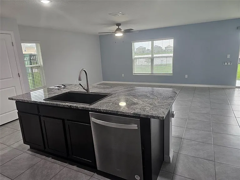 10116 Charlotte Dr — Photo 65