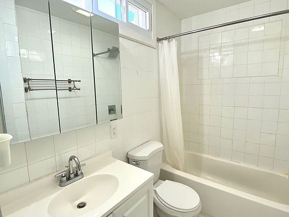 5th image of 90-13 181st St #1