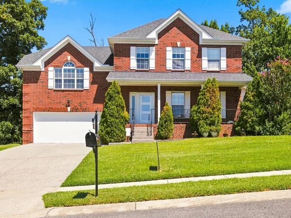 102 Bartlett Ln, Hendersonville, TN 37075