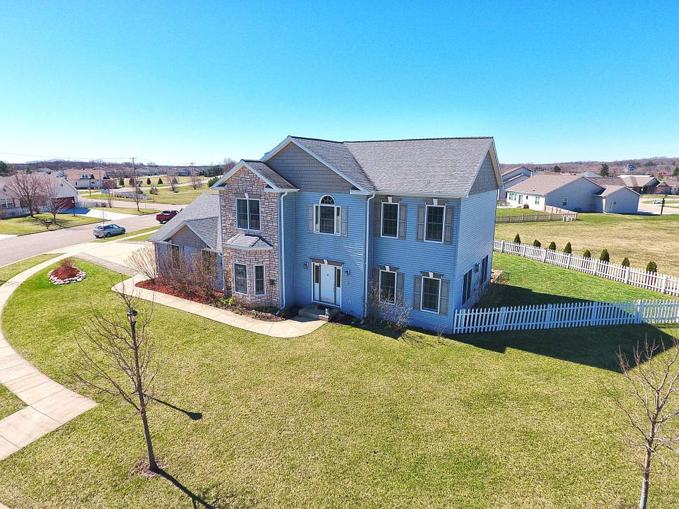 2nd image of 710 Willow Bend Dr
