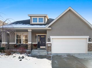1952 E Bluffside Cir, Sandy, UT 84092